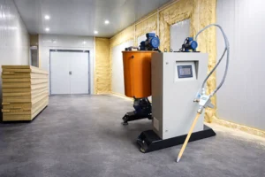 کاربرد فوم ریجید در عایق‌بندی سردخانه‌های صنعتی با دستگاه تزریق فوم فشار ضعیف